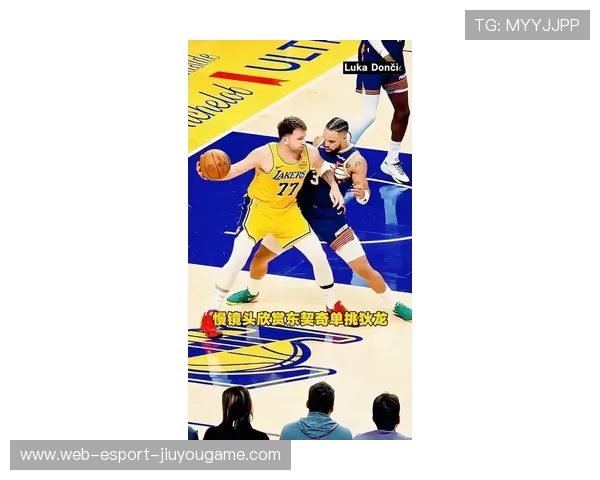 东契奇背身单挑晃开防守再射入，独行侠风向大变